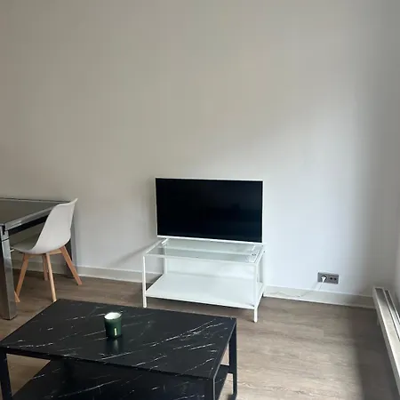 Апартаменты View Of Eiffel Tower 16th Arrondissement Trocadero With Terrasse