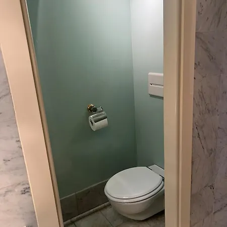 View Of Eiffel Tower 16th Arrondissement Trocadero With Terrasse דירה *