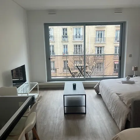 דירה View Of Eiffel Tower 16th Arrondissement Trocadero With Terrasse פריז